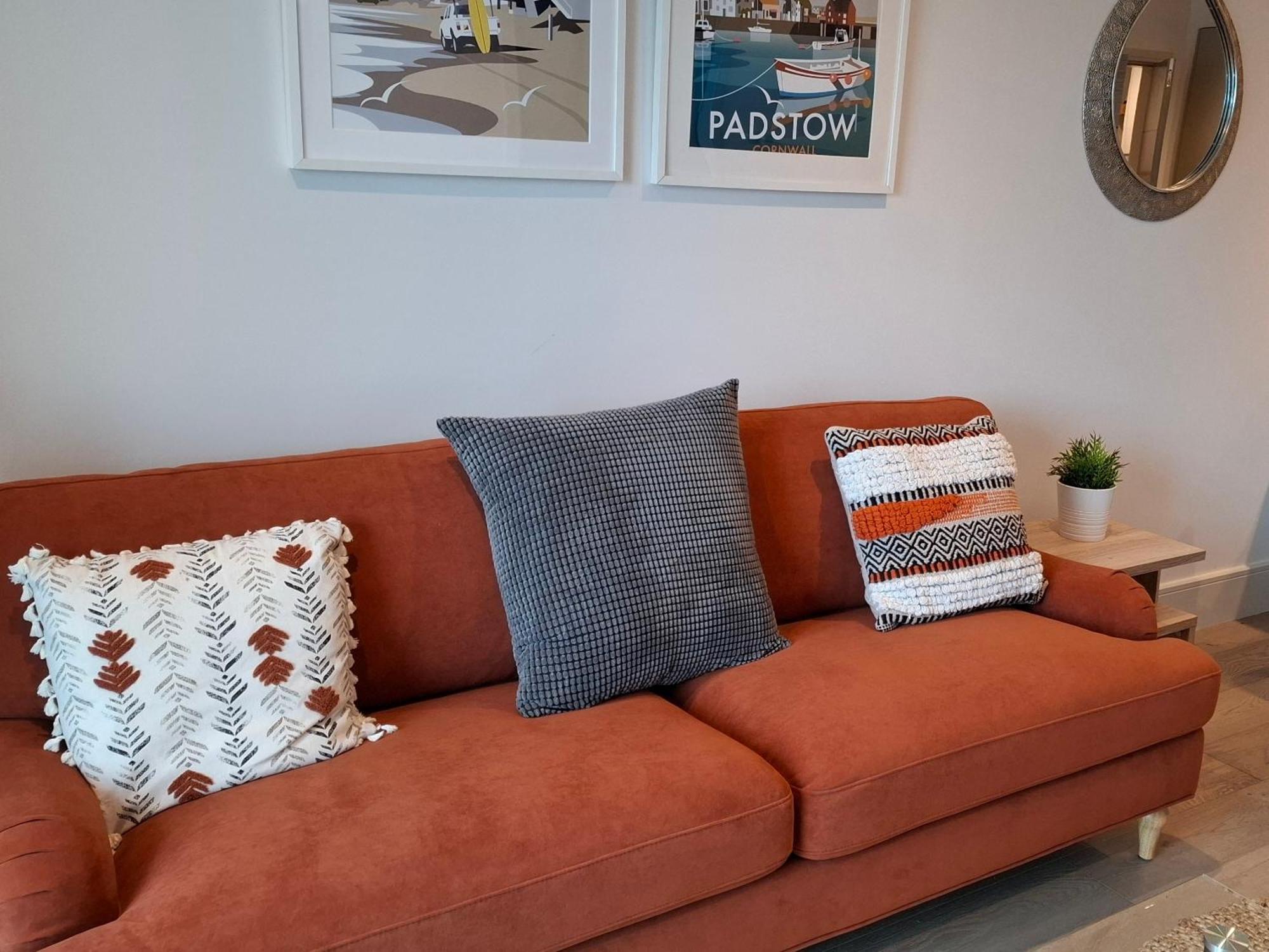 Saltwater Suites At Fistral New Quay Екстериор снимка